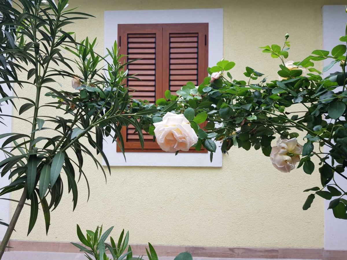 Apartmani Rosa I Linda Rijeka Zewnętrze zdjęcie